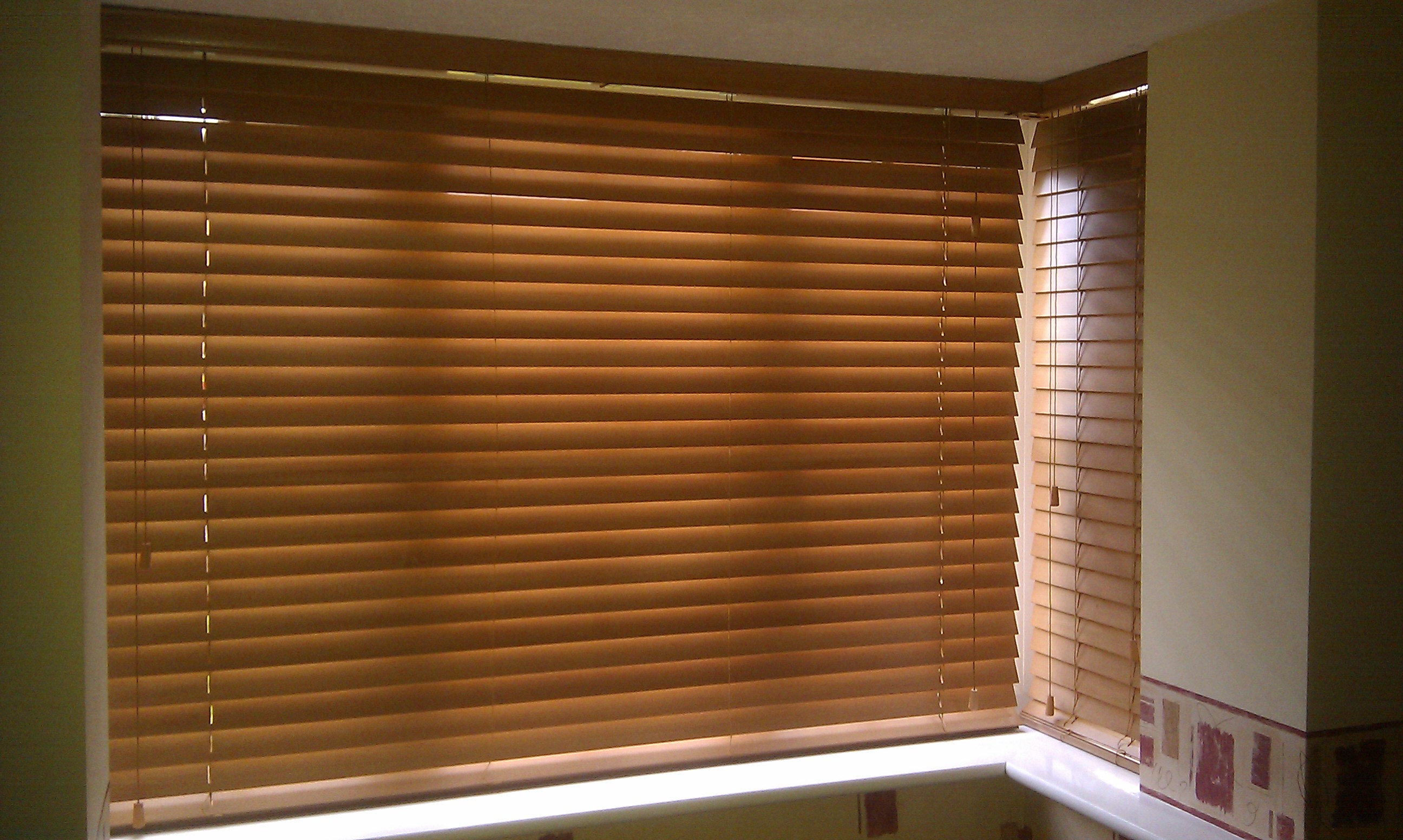 Wood Blinds image