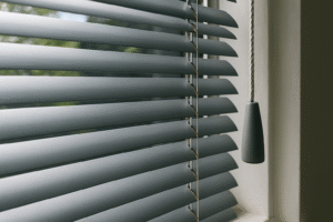 Metal Venetian Blinds: How to Spot Quality Craftsmanship